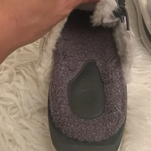 Deckers XLab womens shoes - Picture 5 of 5